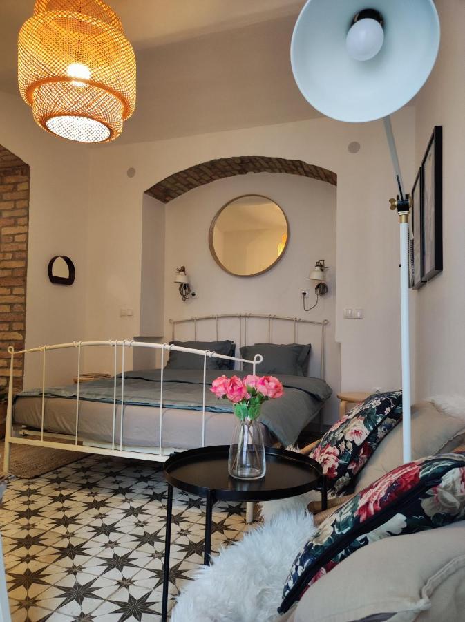 Studio Apartment Frano Zagabria Esterno foto