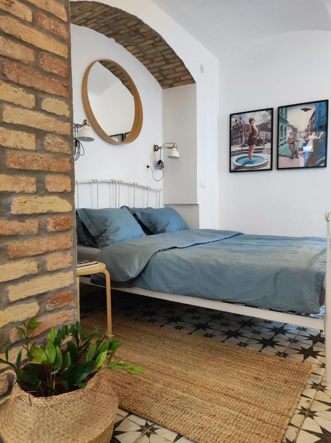 Studio Apartment Frano Zagabria Esterno foto