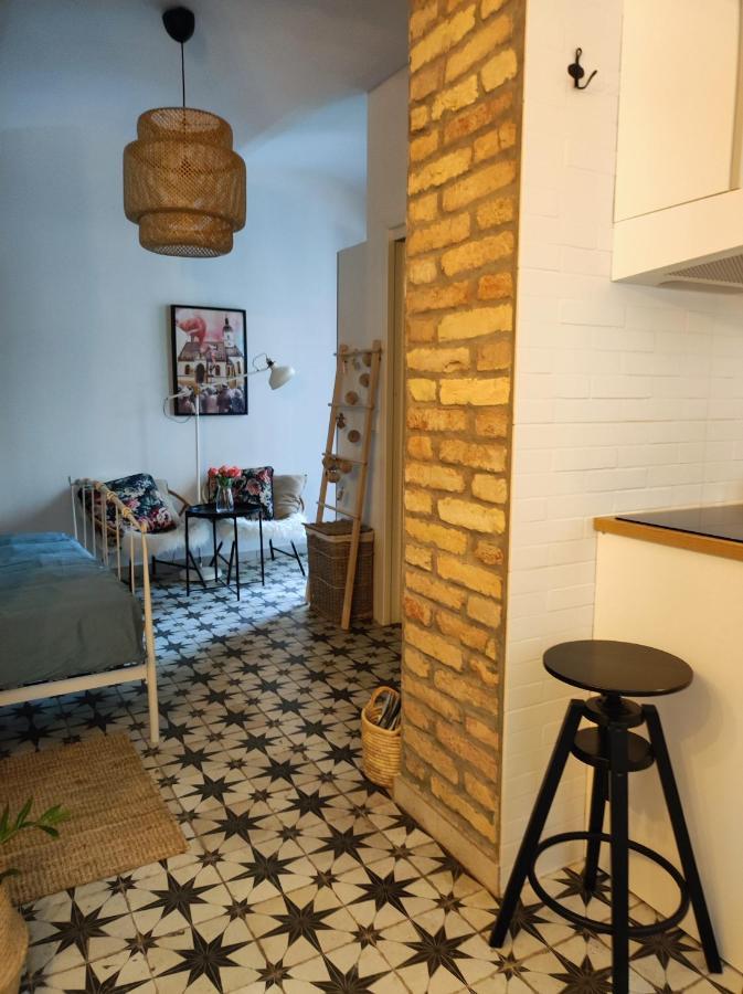 Studio Apartment Frano Zagabria Esterno foto