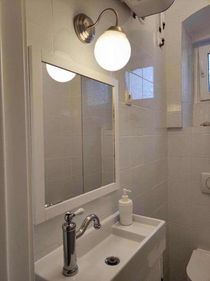 Studio Apartment Frano Zagabria Esterno foto