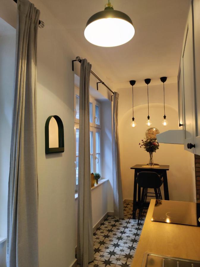 Studio Apartment Frano Zagabria Esterno foto